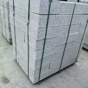 贵港 芙蓉白火烧两面路沿石