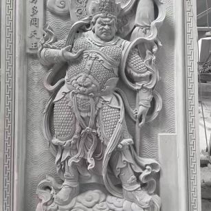 贵港 芝麻灰花岗岩人物雕刻——多闻天王