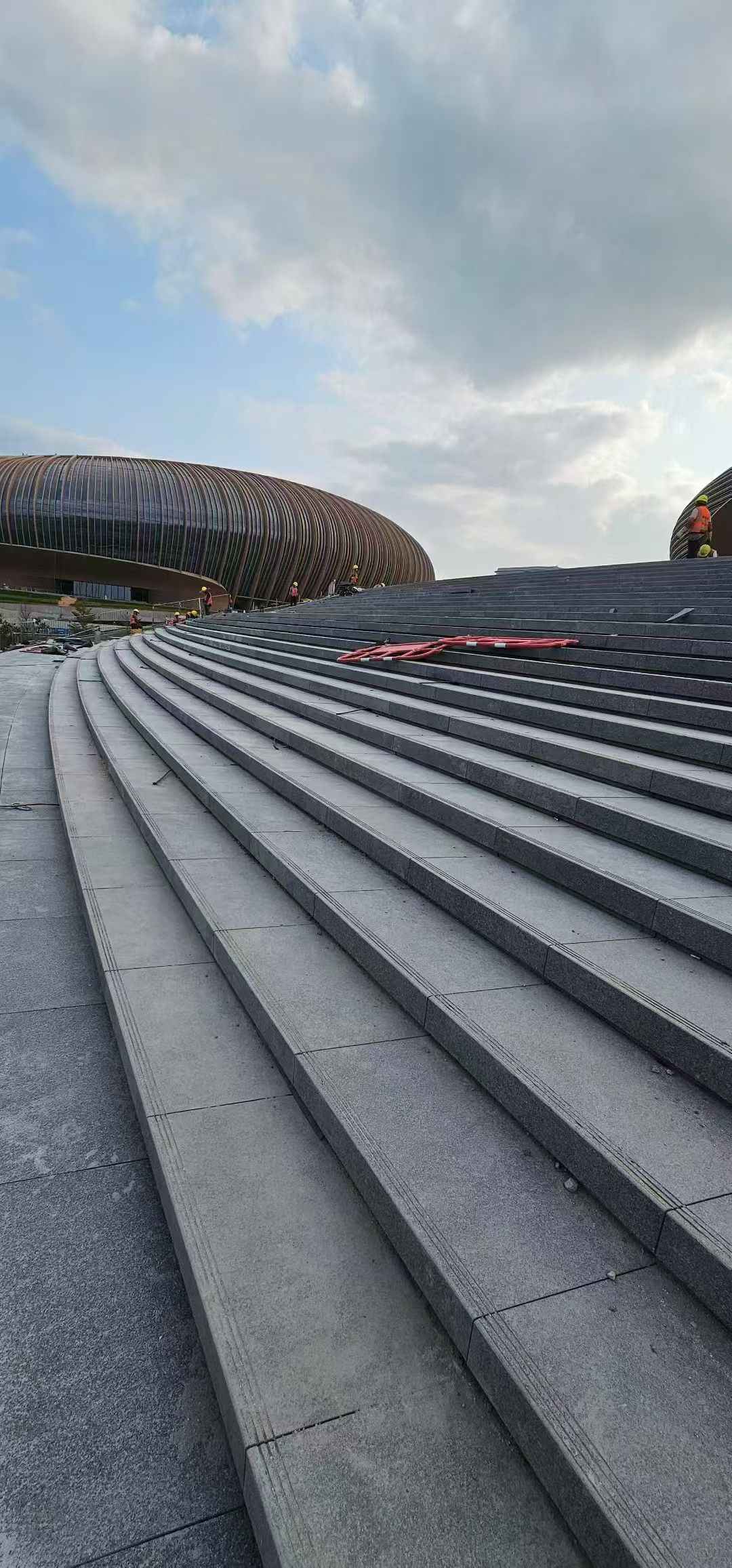 贵港 弧形整石台阶铺装效果图