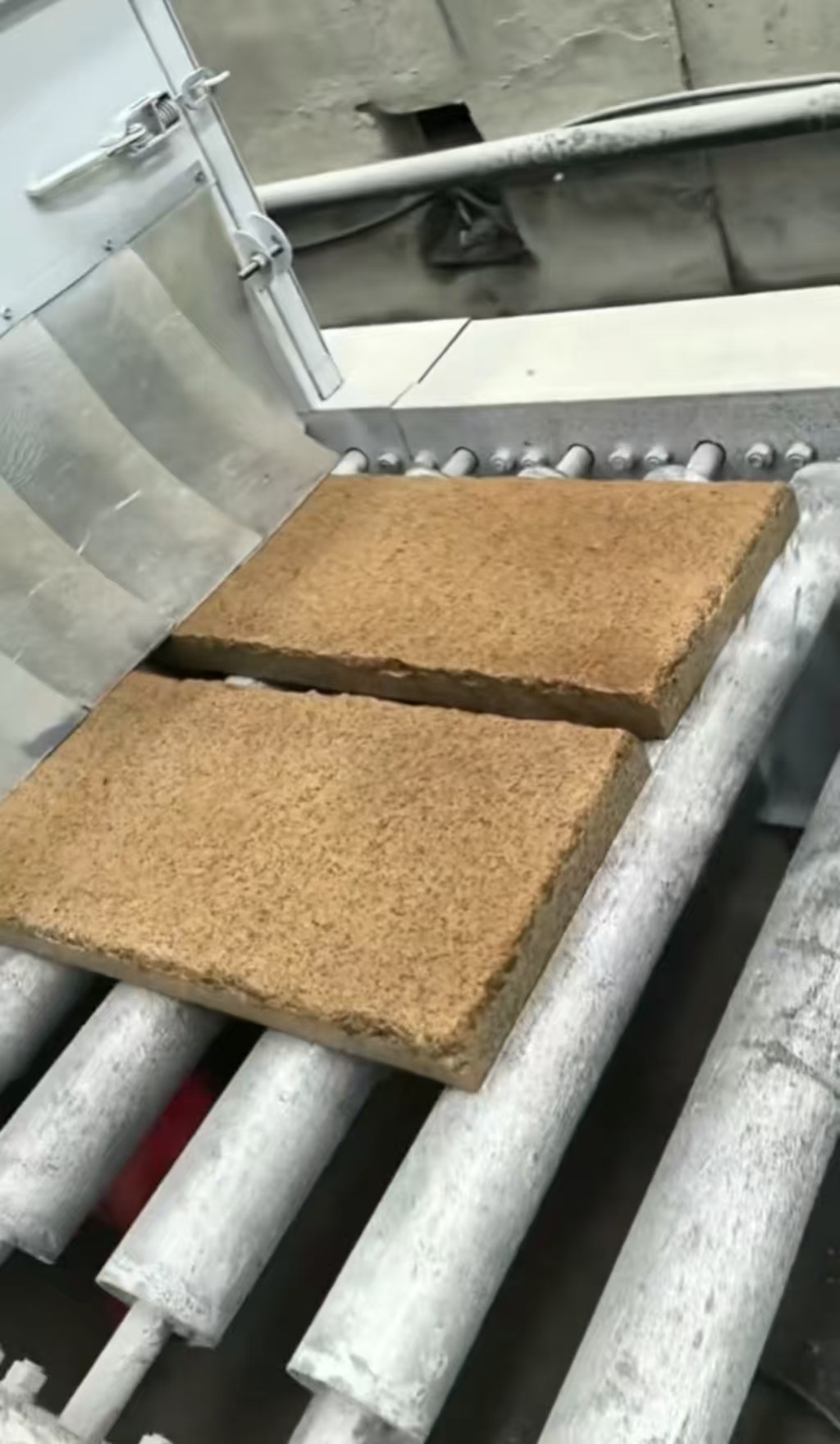 贵港 仿古石流水线生产，各种颜色可定制